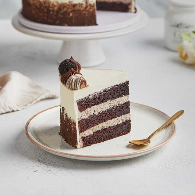 Cookies & Cream Cake