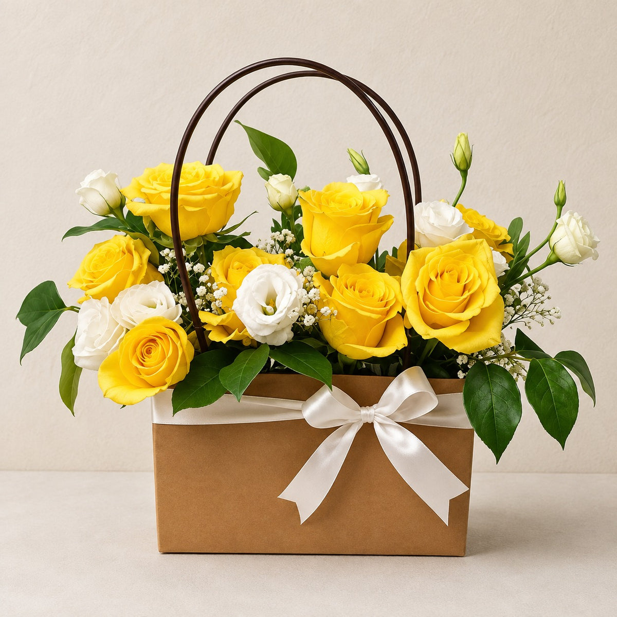 White And Yellow Roses Bag
